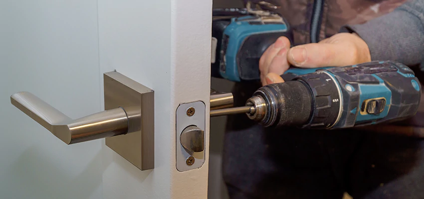 Broken Door Handle Lock Repair in Blythe, California