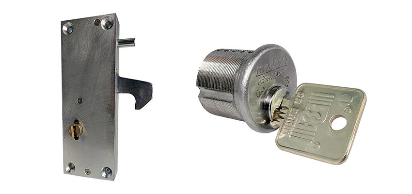 RR Fence Gates Brink Locks Repair in Blythe, California